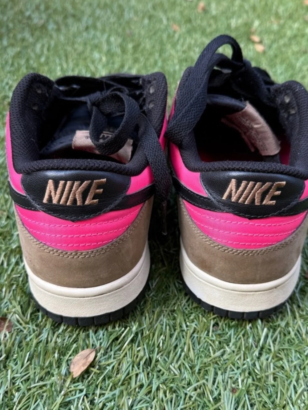 Nike Dunk Low Black Walnut Ozone Pink Yellow Women’s Size 8 Vintage 2007